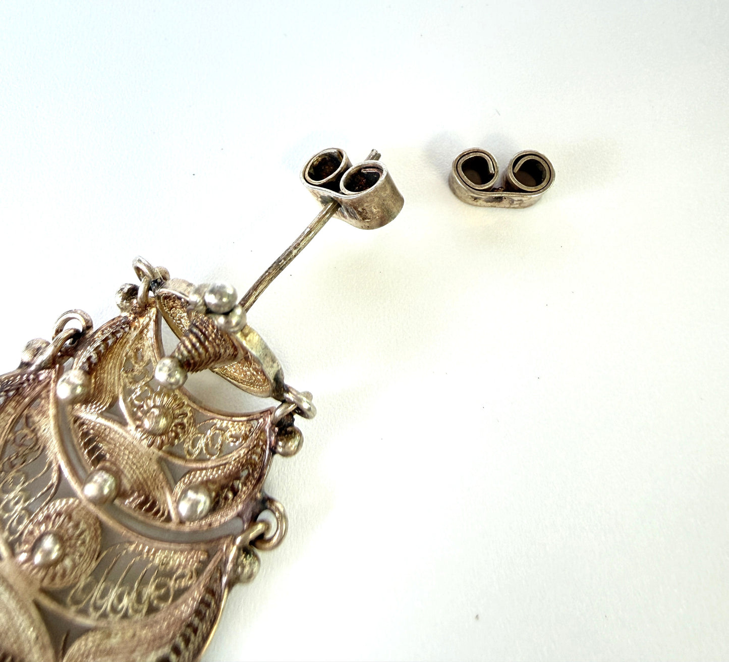 Vintage Artisan Filigree Tiered Sterling Silver Earrings Peru Chandelier Dangles 2.5" Long for Pierced Ears (Copy)